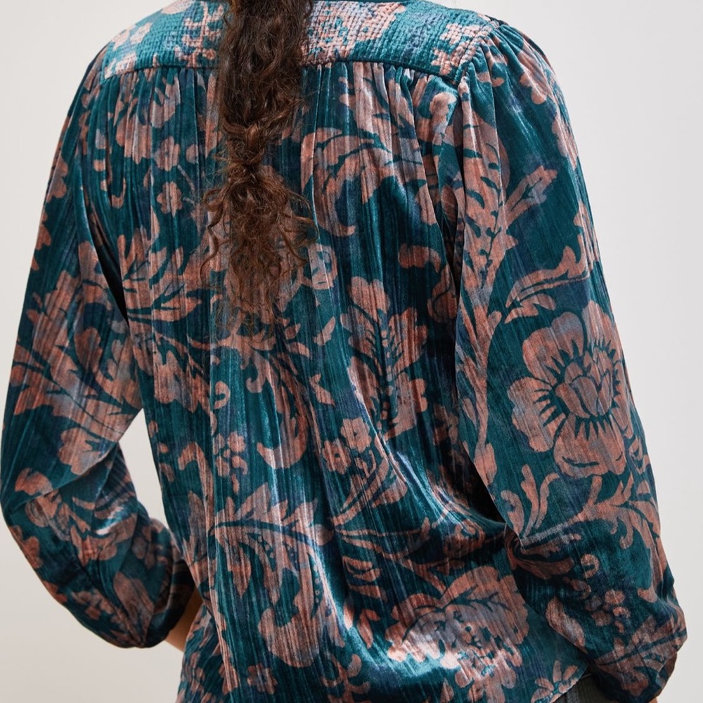 Anthropologie Faustino Velvet Peasant Blouse Old World Elegant Pastoral Floral - Picture 3 of 11